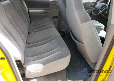 2004 Dodge Dakota Sport/Sxt z USA, uszkodzony, nr VIN 1D7HG38N14S752273